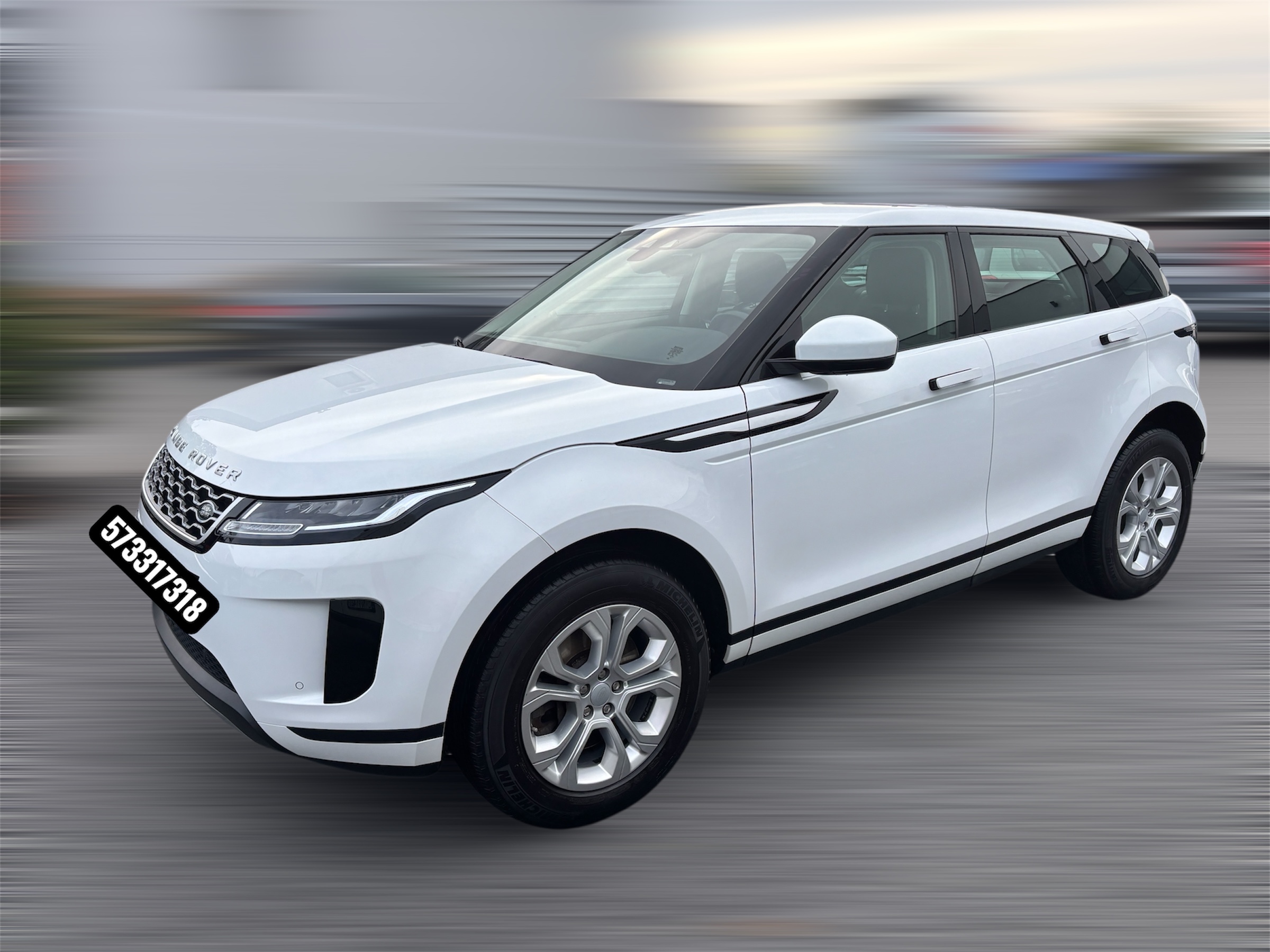 Read more about the article LAND ROVER RANGE ROVER